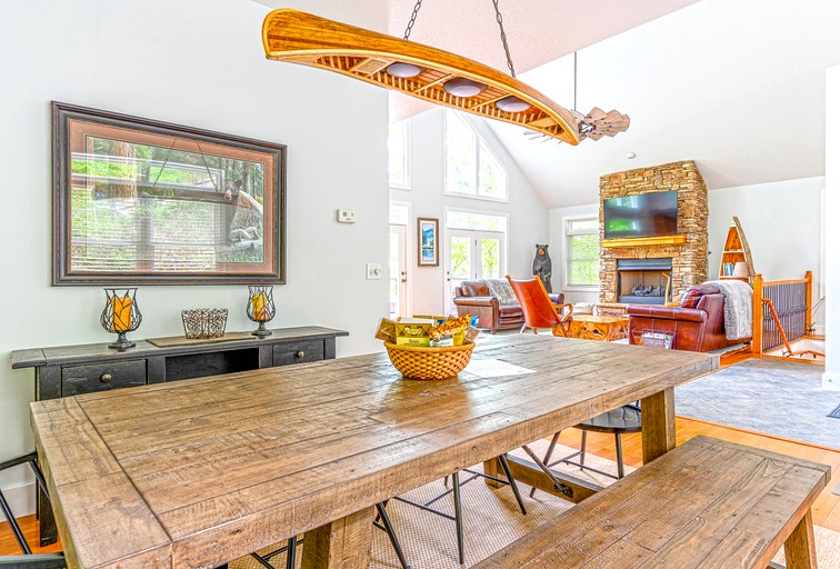 Cabins (United States of America, Topton, North Carolina)