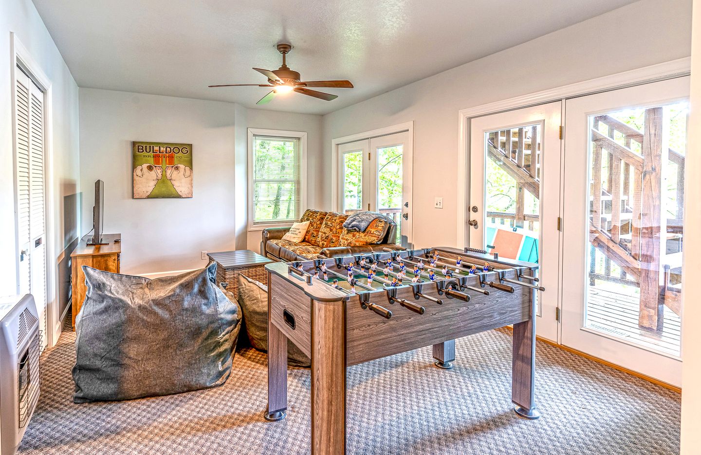 Enormous Cabin Retreat with Beautiful Views and Private Dock in Topton, North Carolina