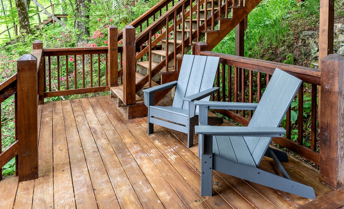 Enormous Cabin Retreat with Beautiful Views and Private Dock in Topton, North Carolina