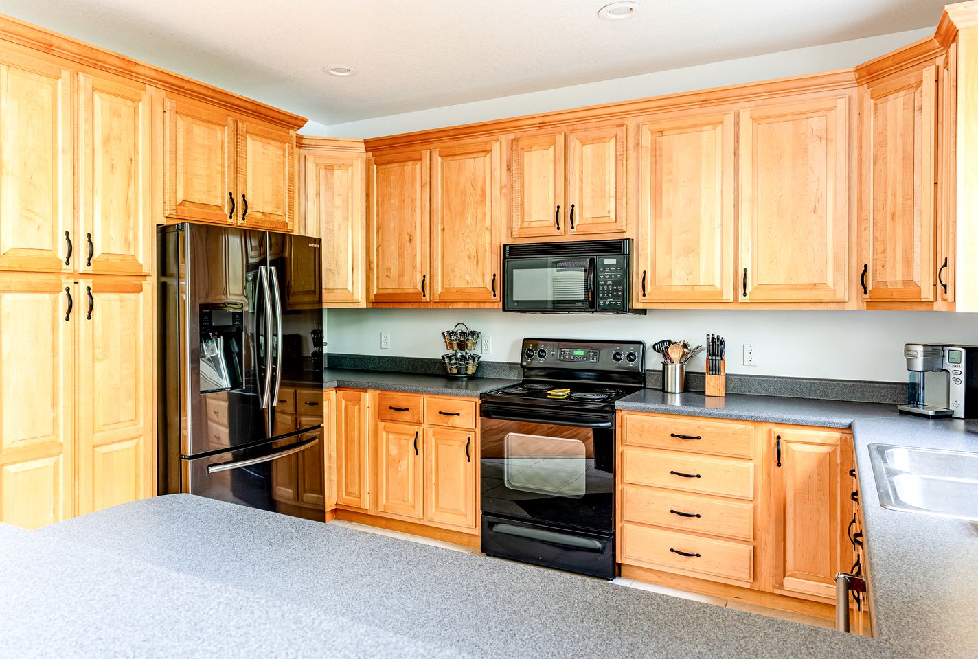 Enormous Cabin Retreat with Beautiful Views and Private Dock in Topton, North Carolina