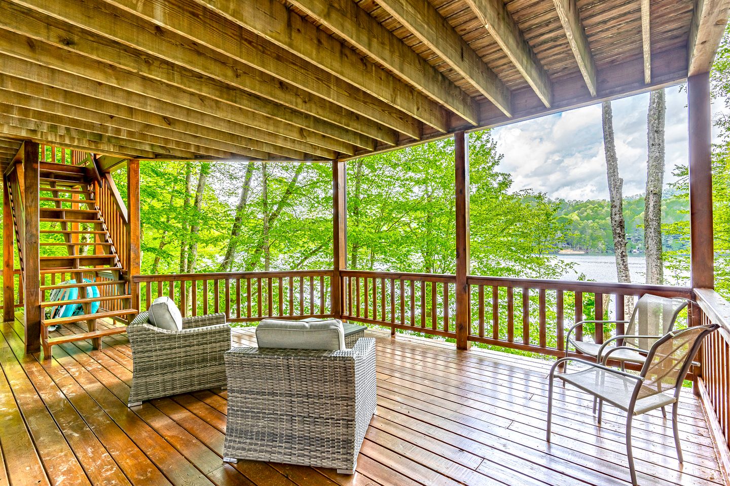 Enormous Cabin Retreat with Beautiful Views and Private Dock in Topton, North Carolina