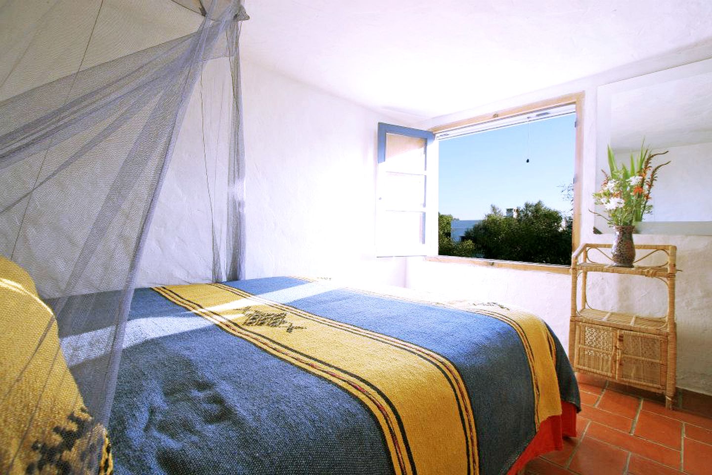 Idyllic Beach Cottage Rental for an Unforgettable Vacation on the Costa de la Luz, Spain