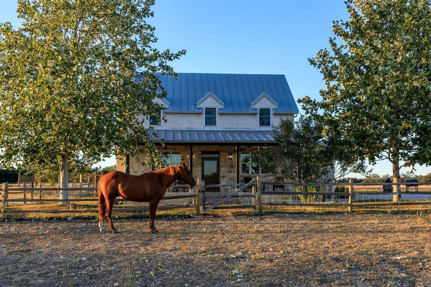 Idyllic Cabin with Spectacular Countryside Views in Fredericksburg, Texas