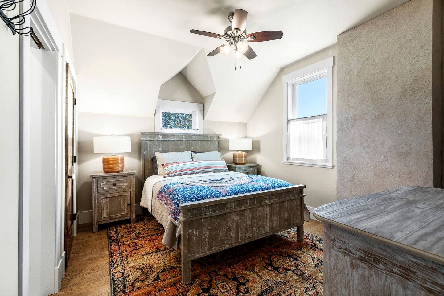 Idyllic Cabin with Spectacular Countryside Views in Fredericksburg, Texas