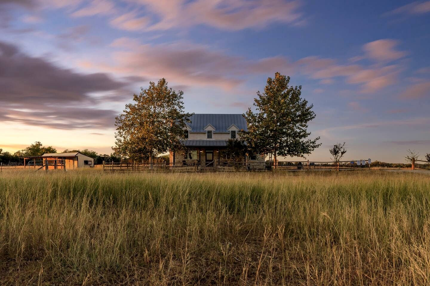 Idyllic Cabin with Spectacular Countryside Views in Fredericksburg, Texas