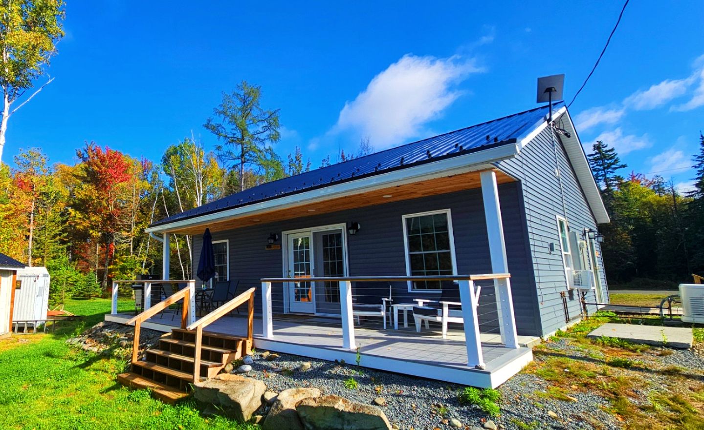 Cottages (United States of America, Greenville, Maine)