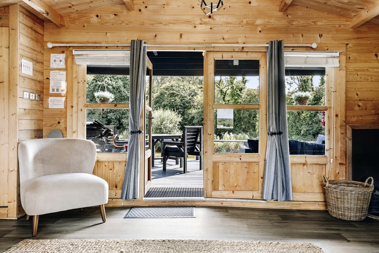 Cabins (United Kingdom, Walberton, England)