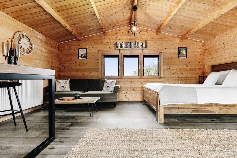 Cabins (United Kingdom, Walberton, England)