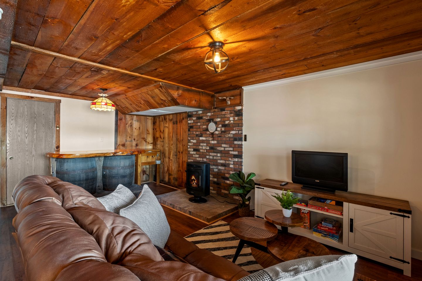 Idyllic Lakeside Getaway in Barnstead, New Hampshire