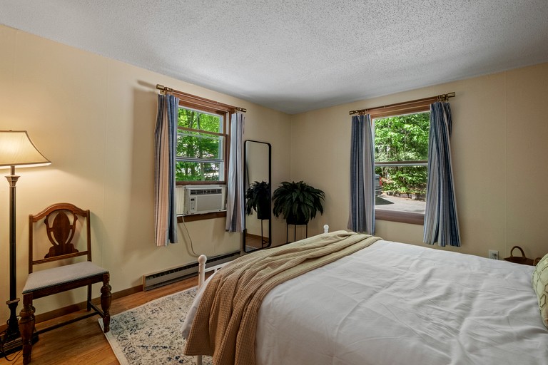 Cabins (United States of America, Barnstead, New Hampshire)