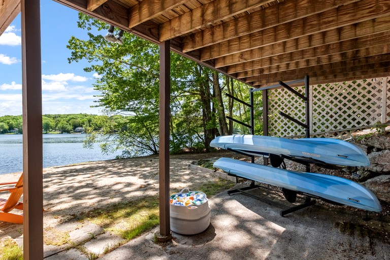 Cabins (United States of America, Barnstead, New Hampshire)