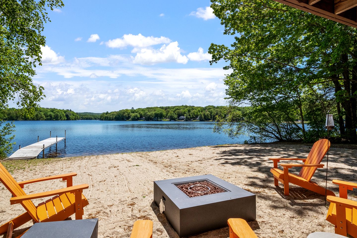 Idyllic Lakeside Getaway in Barnstead, New Hampshire