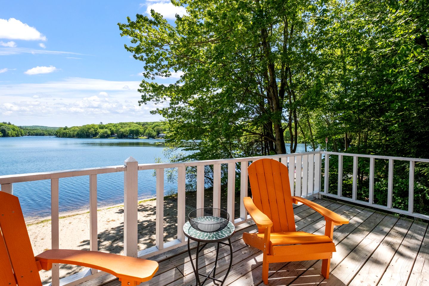 Idyllic Lakeside Getaway in Barnstead, New Hampshire