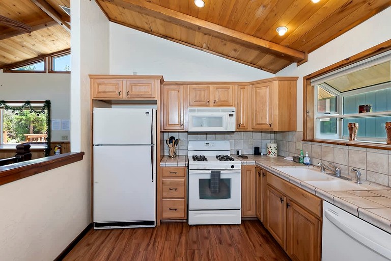 Cabins (United States of America, Big Bear Lake, California)