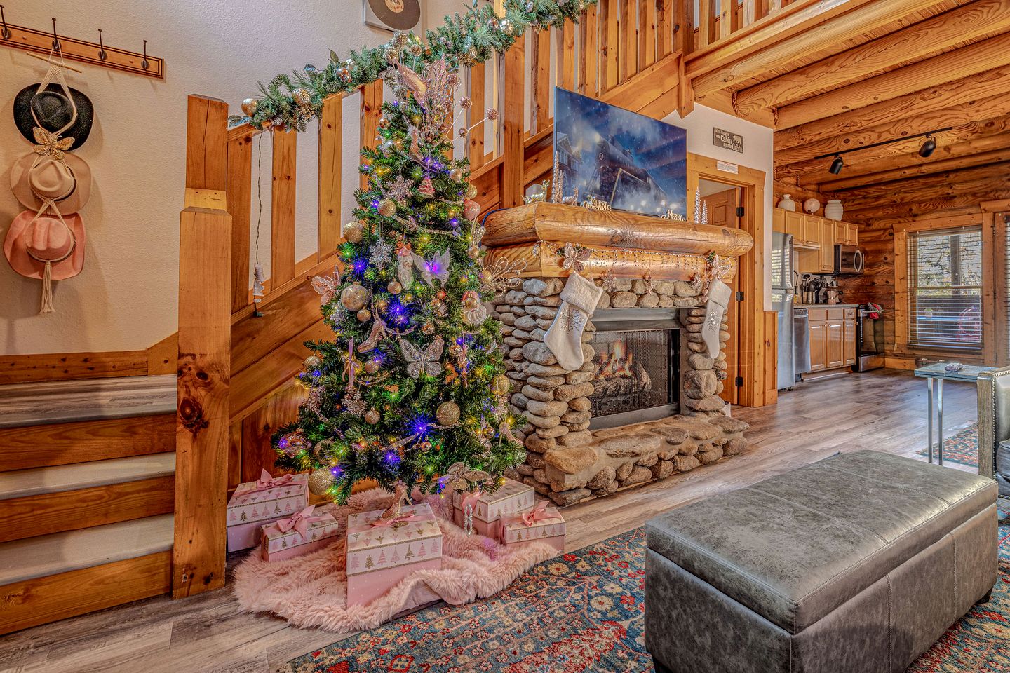 Cabins (United States of America, Pigeon Forge, Tennessee)