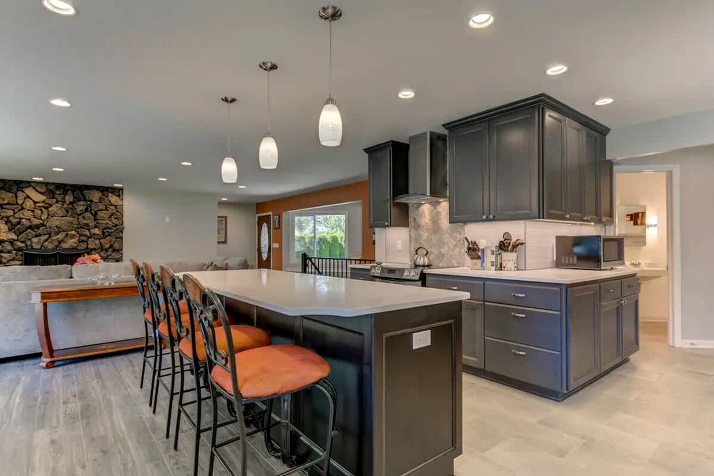 Idyllic Riverside Vacation Retreat with Sandy Beach near Coeur d'Alene Idaho