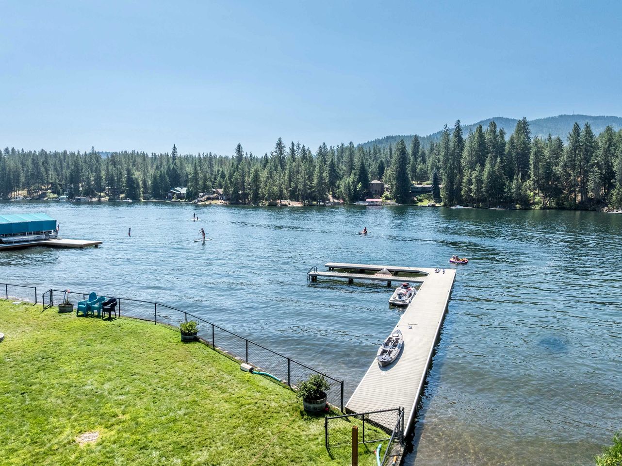 Idyllic Riverside Vacation Retreat with Sandy Beach near Coeur d'Alene Idaho