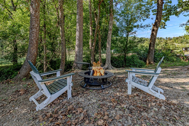 Safari Tents (United States of America, Newport, Tennessee)