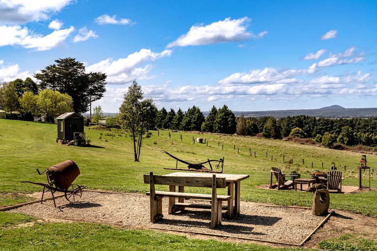 Tiny Houses (Australia, Ross Creek, Victoria)