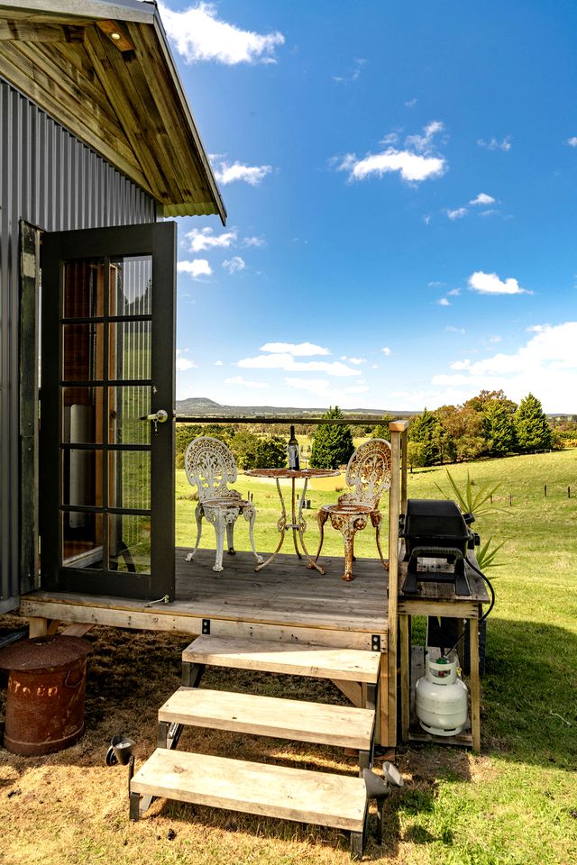 Idyllic Tiny House Loft with Amazing Surrounding Open Fields and Wildlife in Victoria, Australia