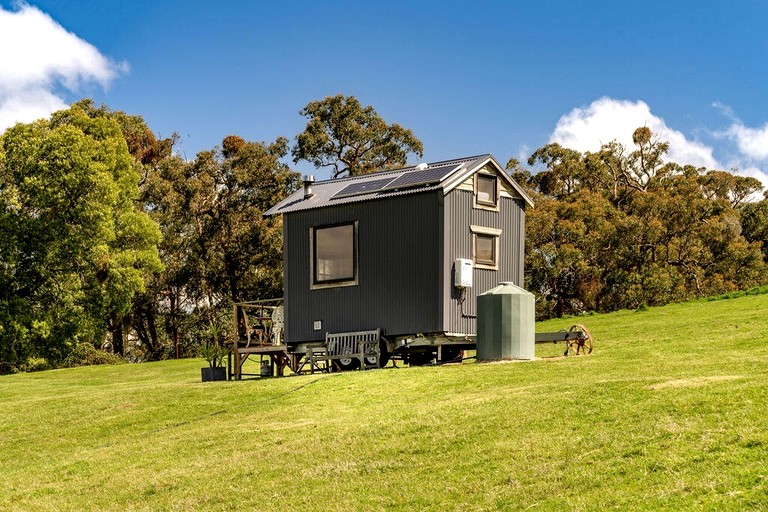 Tiny Houses (Australia, Ross Creek, Victoria)