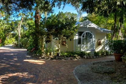 Romantic Getaways Near Cape Coral Glamping Hub