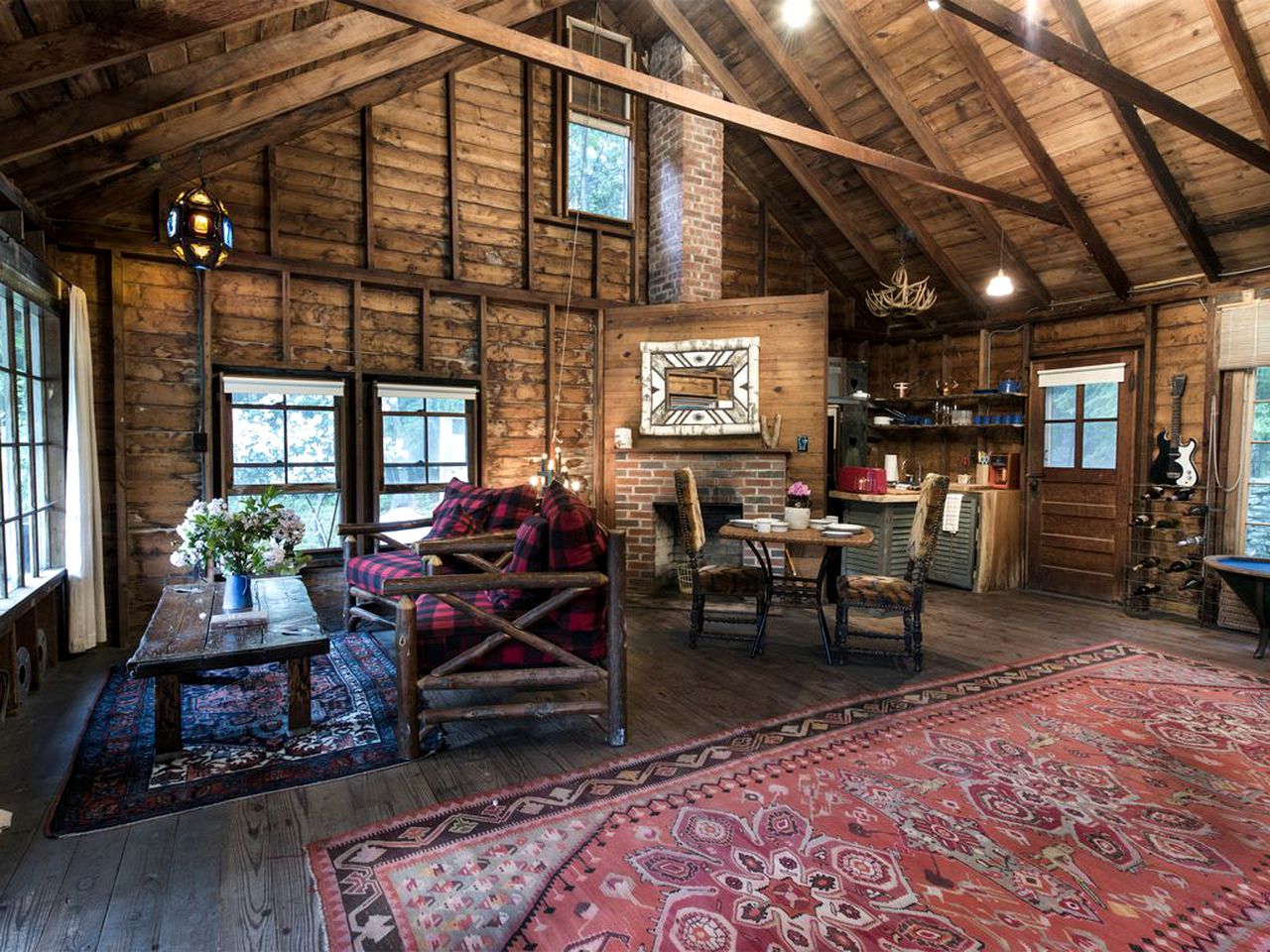 Secluded and Rustic Cabin Rental with Modern Amenities near Woodstock, New York