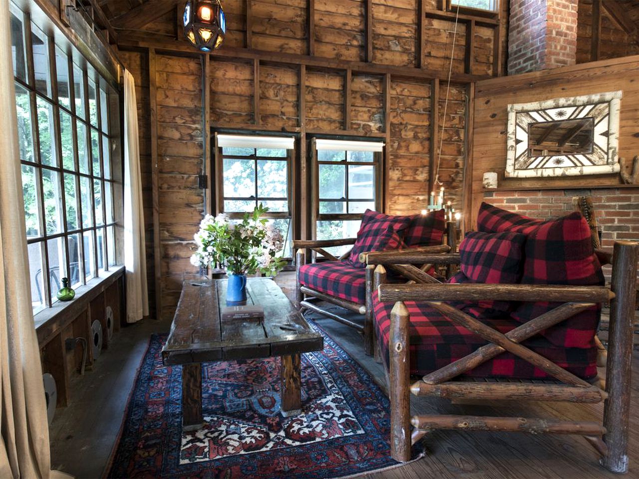 Secluded and Rustic Cabin Rental with Modern Amenities near Woodstock, New York