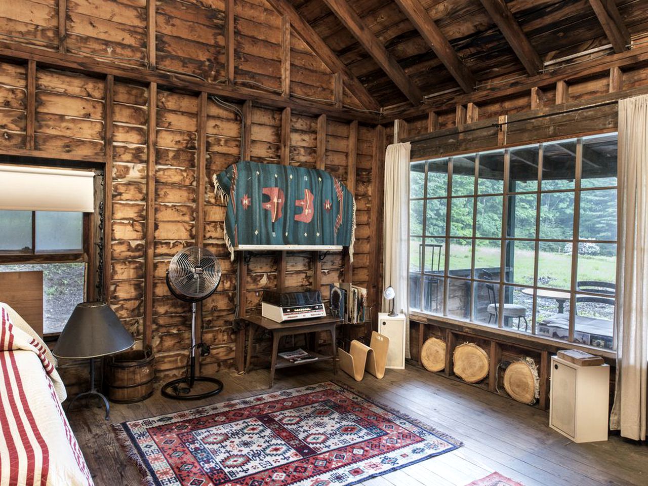 Secluded and Rustic Cabin Rental with Modern Amenities near Woodstock, New York