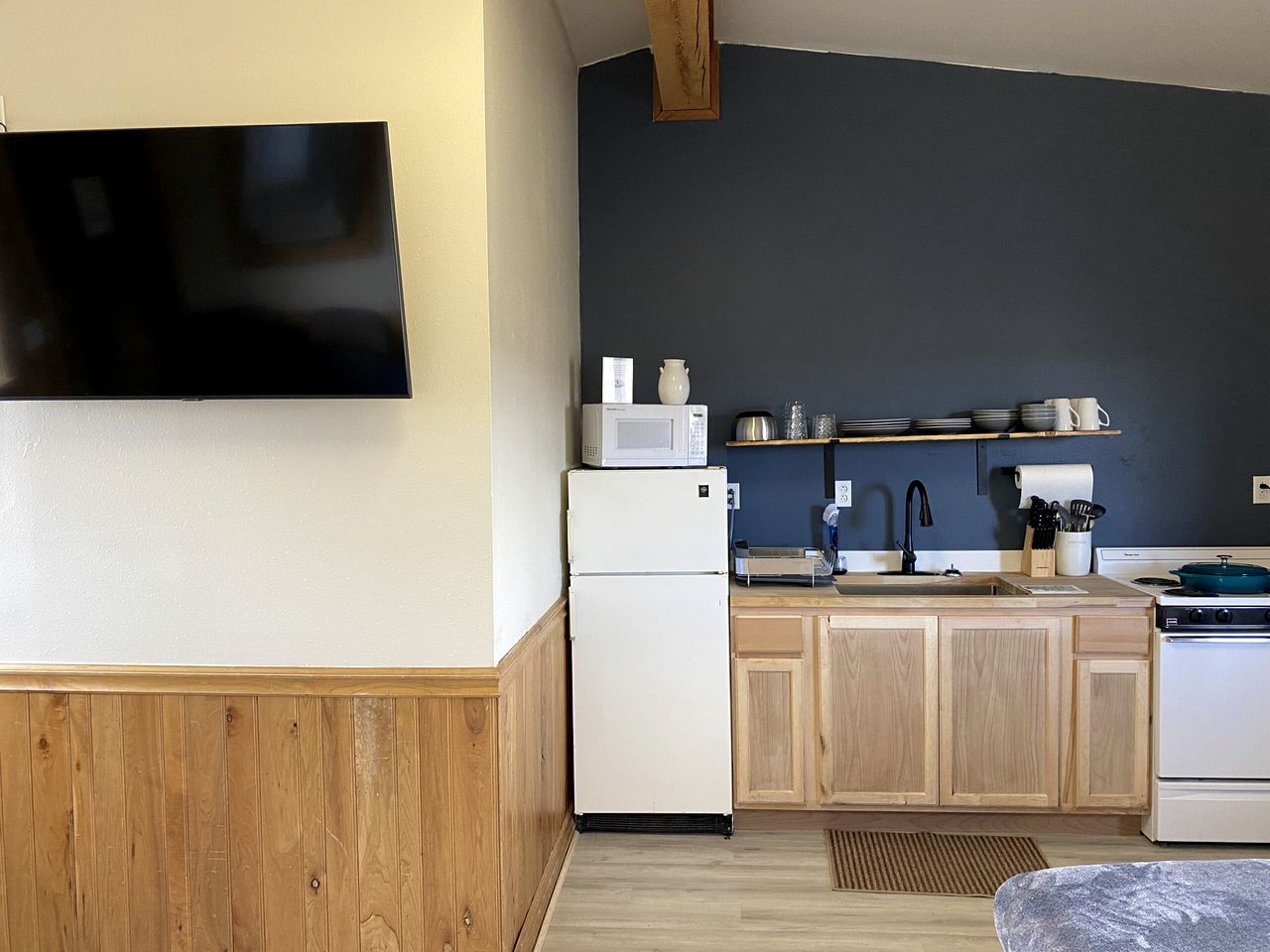 Lovely Cabins with a View near the Bighorn River in Fort Smith, Montana