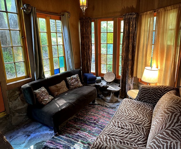 The Wonderland Cottage | Cottages (Topanga, California, United States of America)