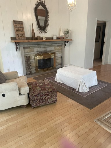 Peaceful Cabin Getaway Overlooking Tuscarawas River Valley in New Philadelphia, Ohio | Cabins (New Philadelphia, Ohio, United States of America)