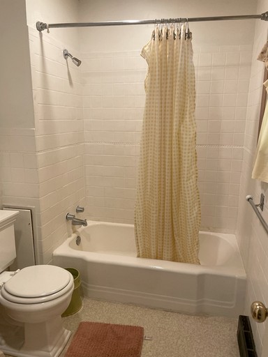 Peaceful Cabin Getaway Overlooking Tuscarawas River Valley in New Philadelphia, Ohio | Cabins (New Philadelphia, Ohio, United States of America)