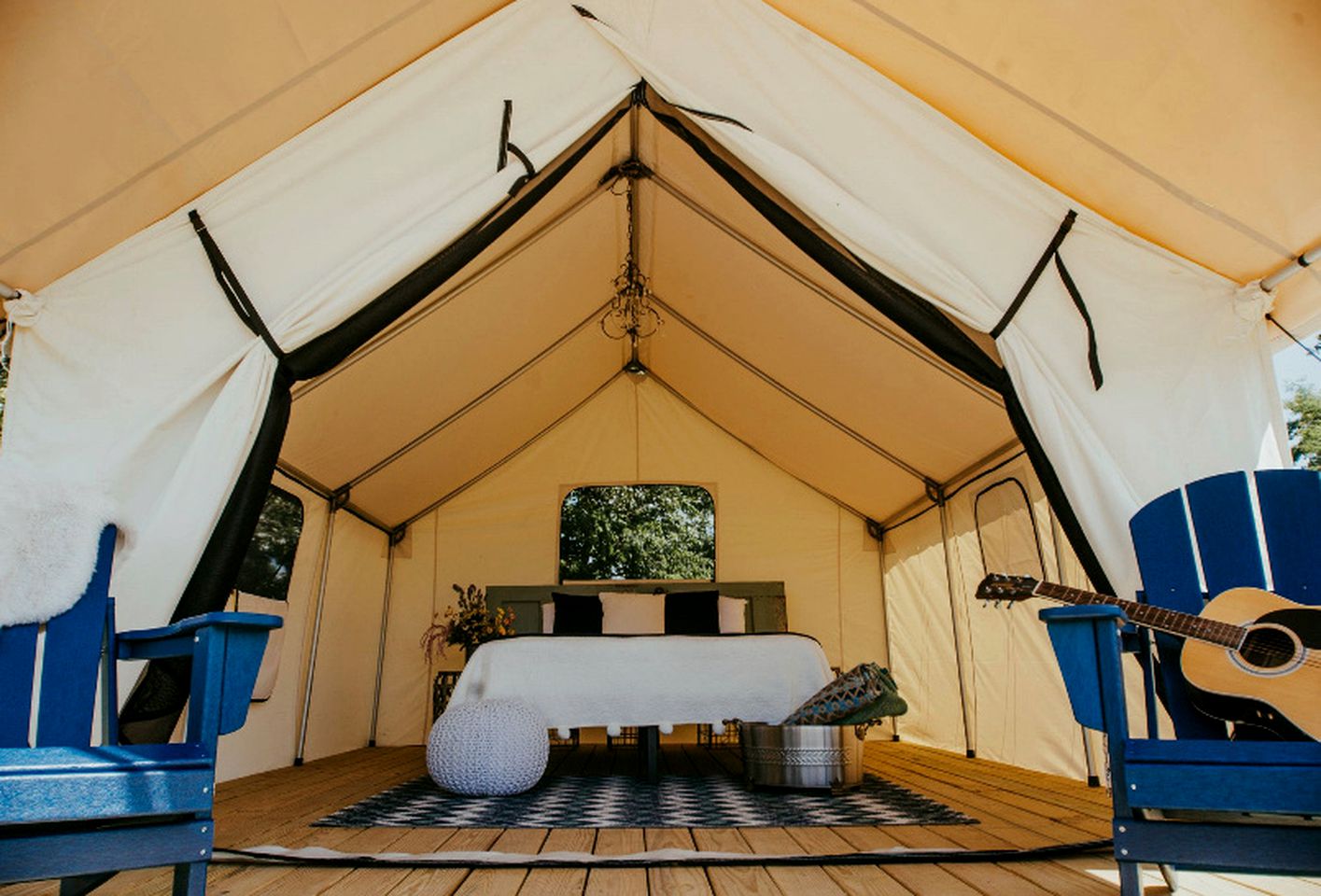 Fantastic Safari Tent Rental Ideal for Glamping in Missouri