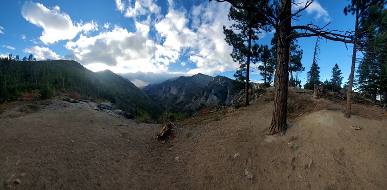 Log Cabins (Darby, Montana, United States of America)