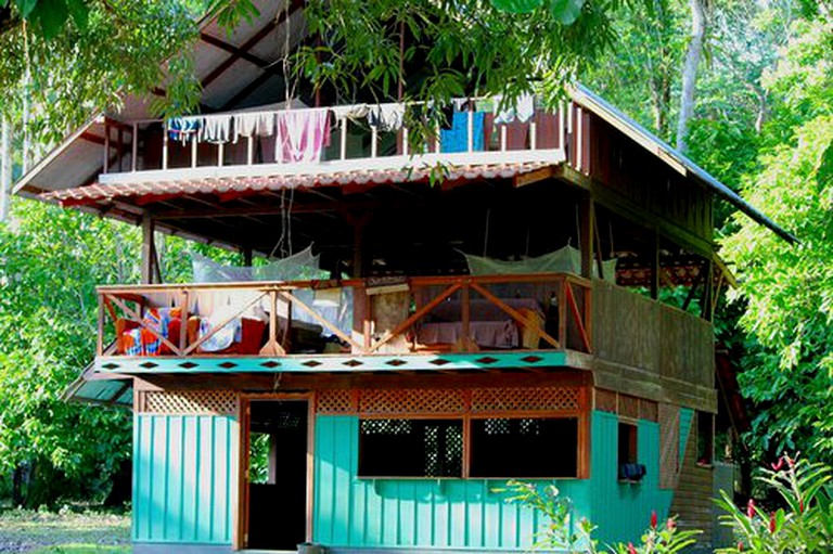 Cabin rental for a jungle vacation in Costa Rica