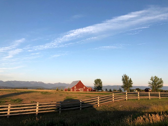 Cabins (Somers, Montana, United States)