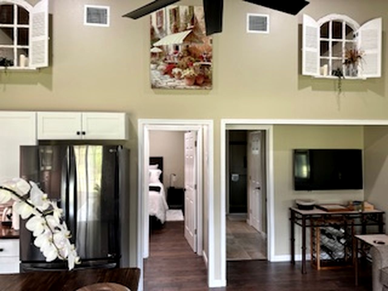 Comfy Equipped Lodge Great for a Peaceful Getaway in Texas