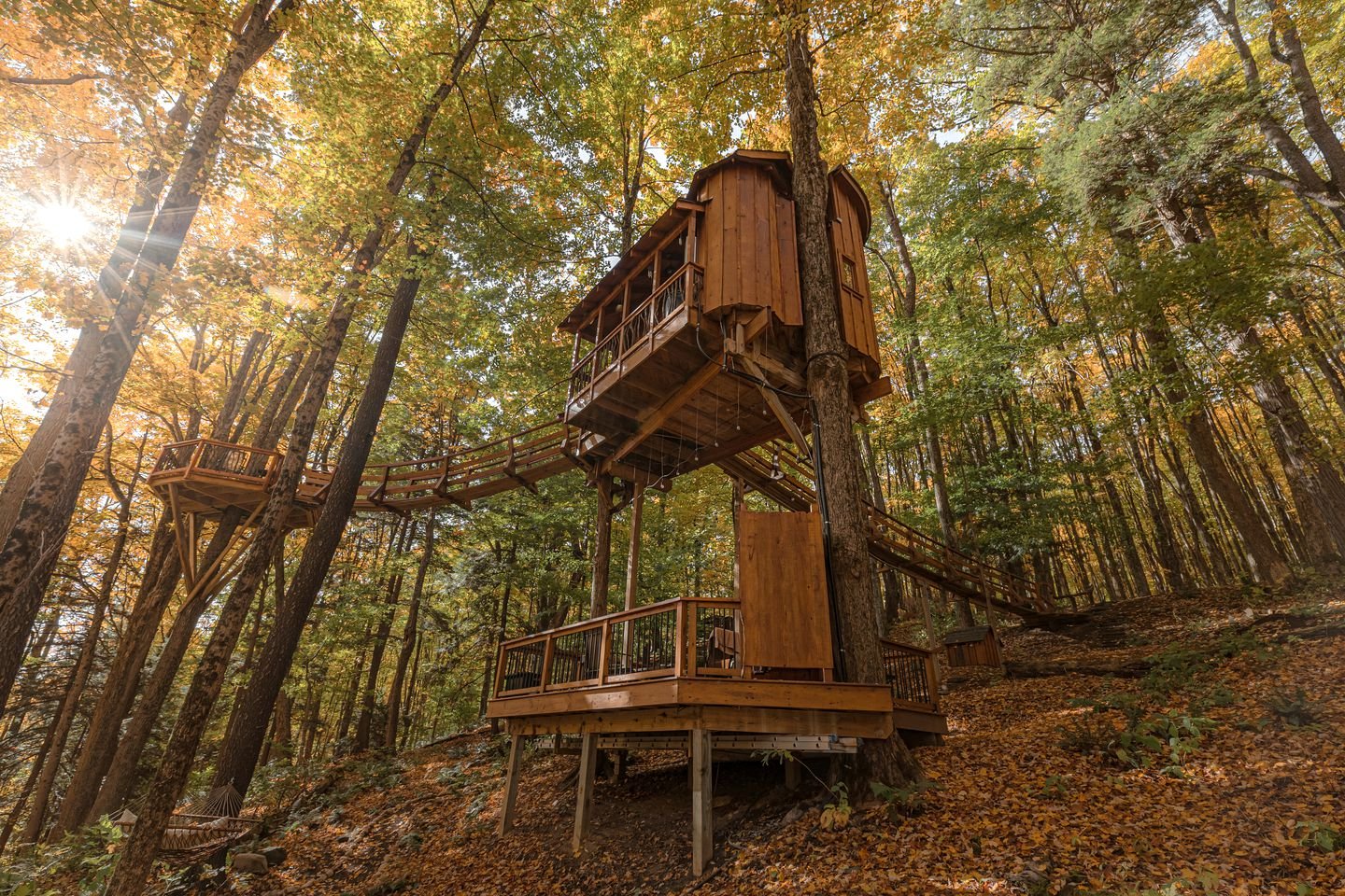 Magical Tree House Rental in the Woods near Syracuse for Glamping in New York State