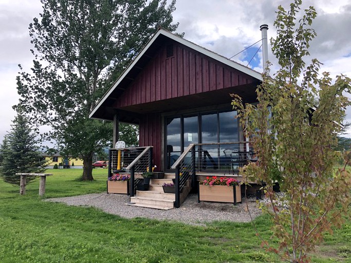 Cabins (Somers, Montana, United States)