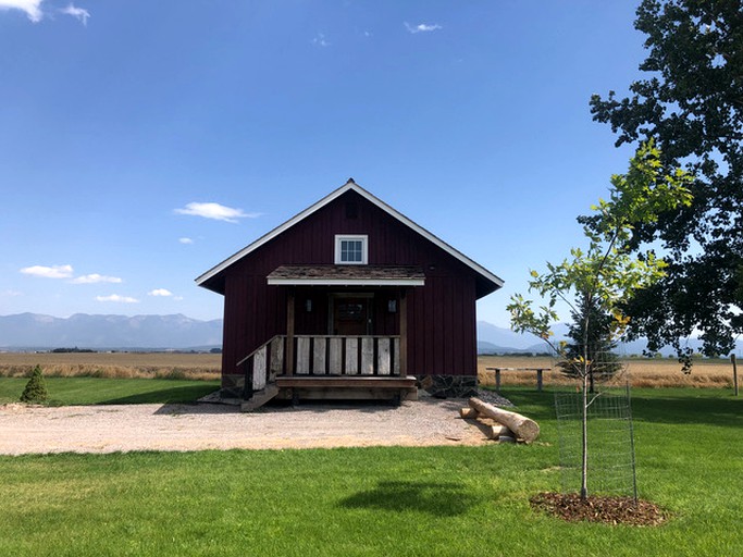 Cabins (Somers, Montana, United States of America)