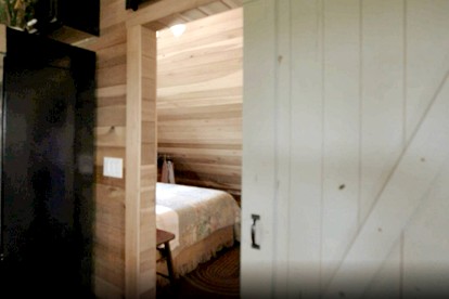 Impressive Barn with Hot-tub and Stunning Countryside Views in Fredericksburg, Texas) - Photo 2