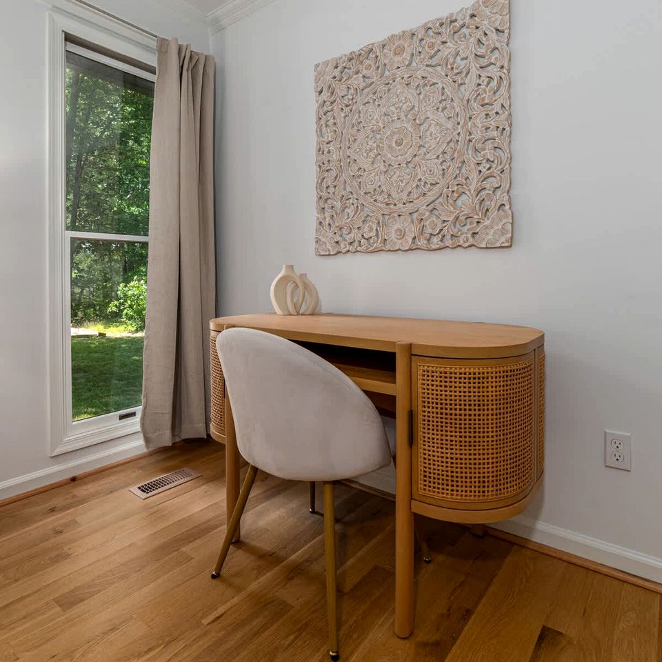 Impressive Cabin with Barbecue and Great Forest Views in Goshen, Virginia