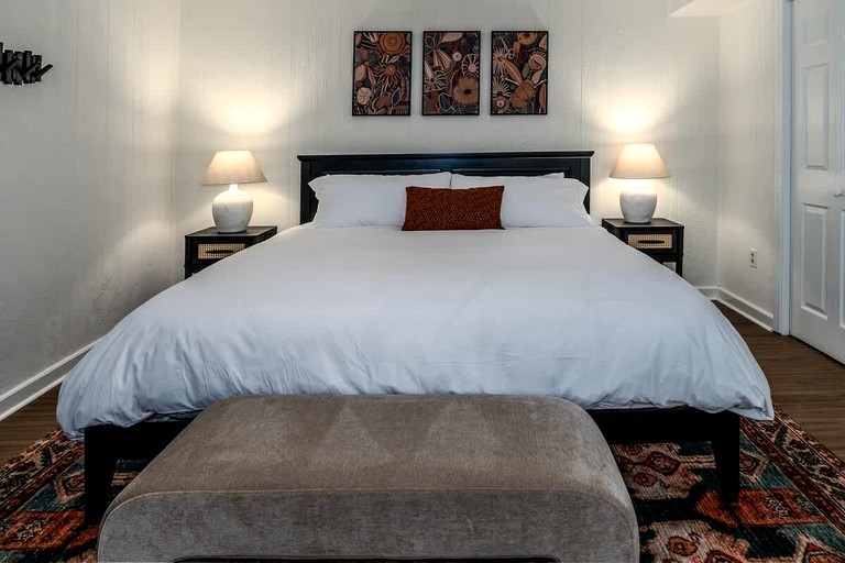 Cabins (United States of America, Goshen, Virginia)