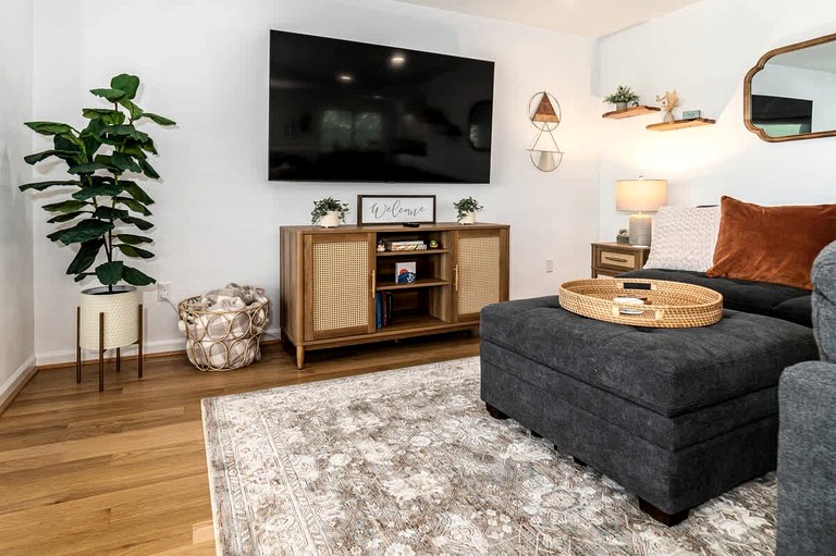 Cabins (United States of America, Goshen, Virginia)