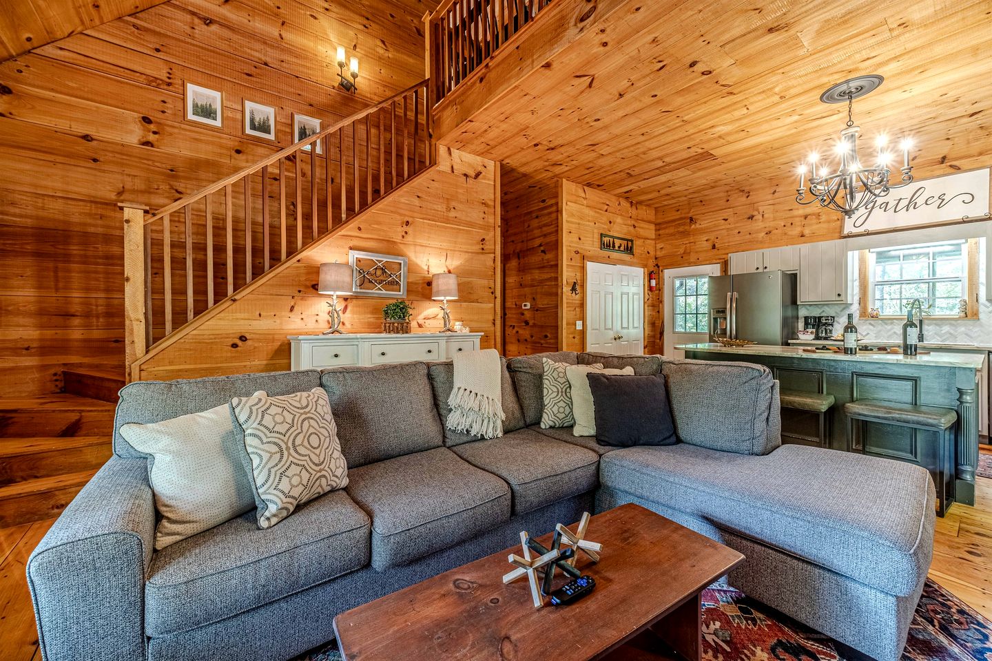 Impressive Cabin with Fireplace and Hot-tub in Sautee Nacoochee, Georgia