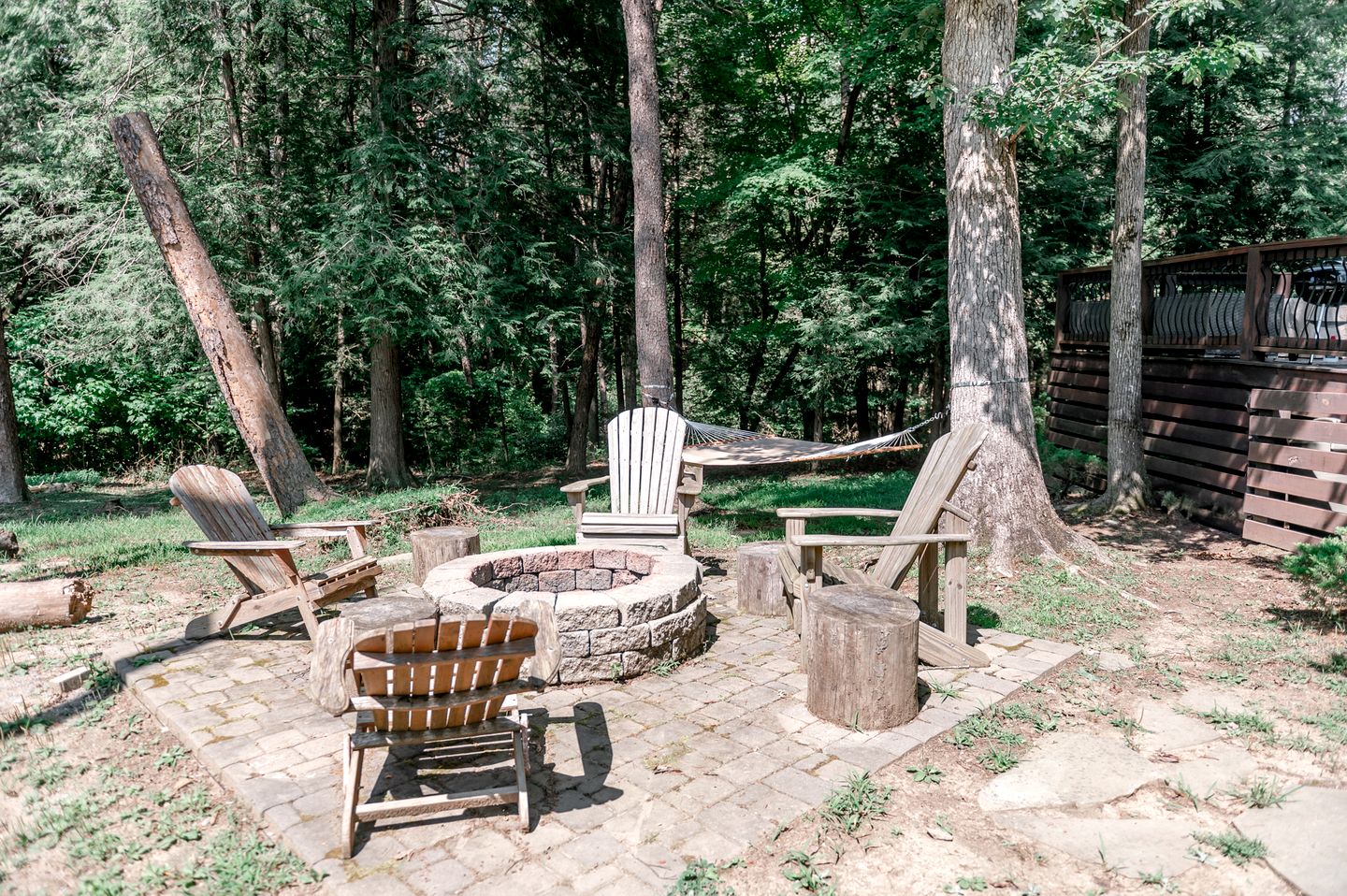 Impressive Cabin with Hot-tub and Close to Great Hiking Trails in Monteagle, Tennessee