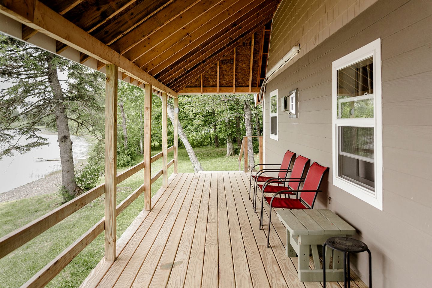 Impressive Cabin with Nice Sights in Portage Lake, Maine