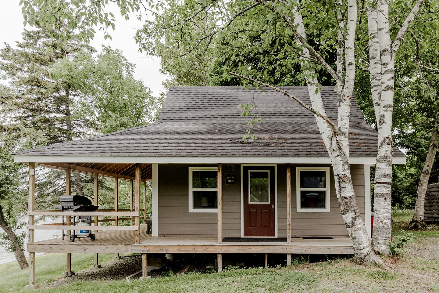 Impressive Cabin with Nice Sights in Portage Lake, Maine