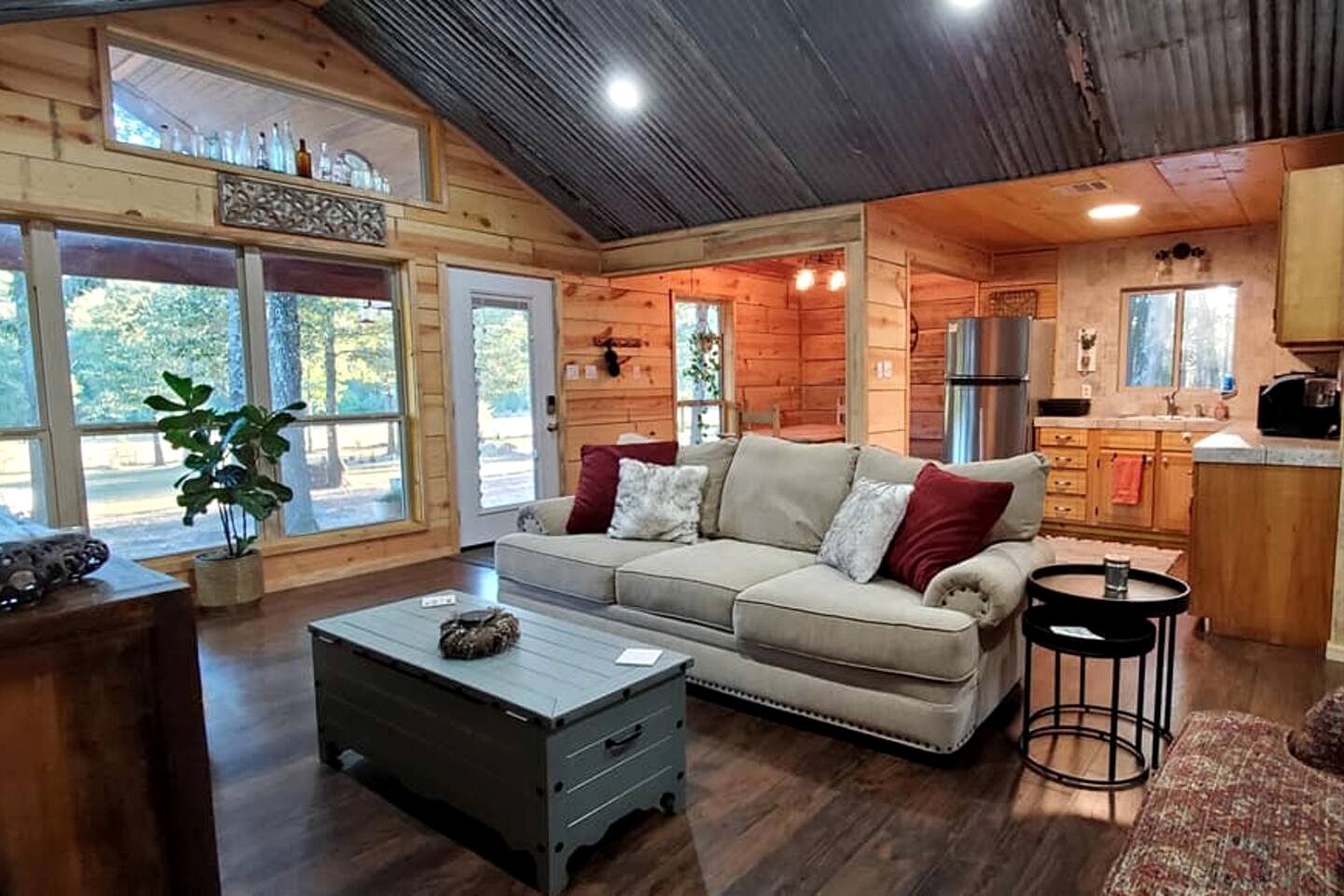 Impressive Cabin Surrounded by Trees in Nashoba, Oklahoma